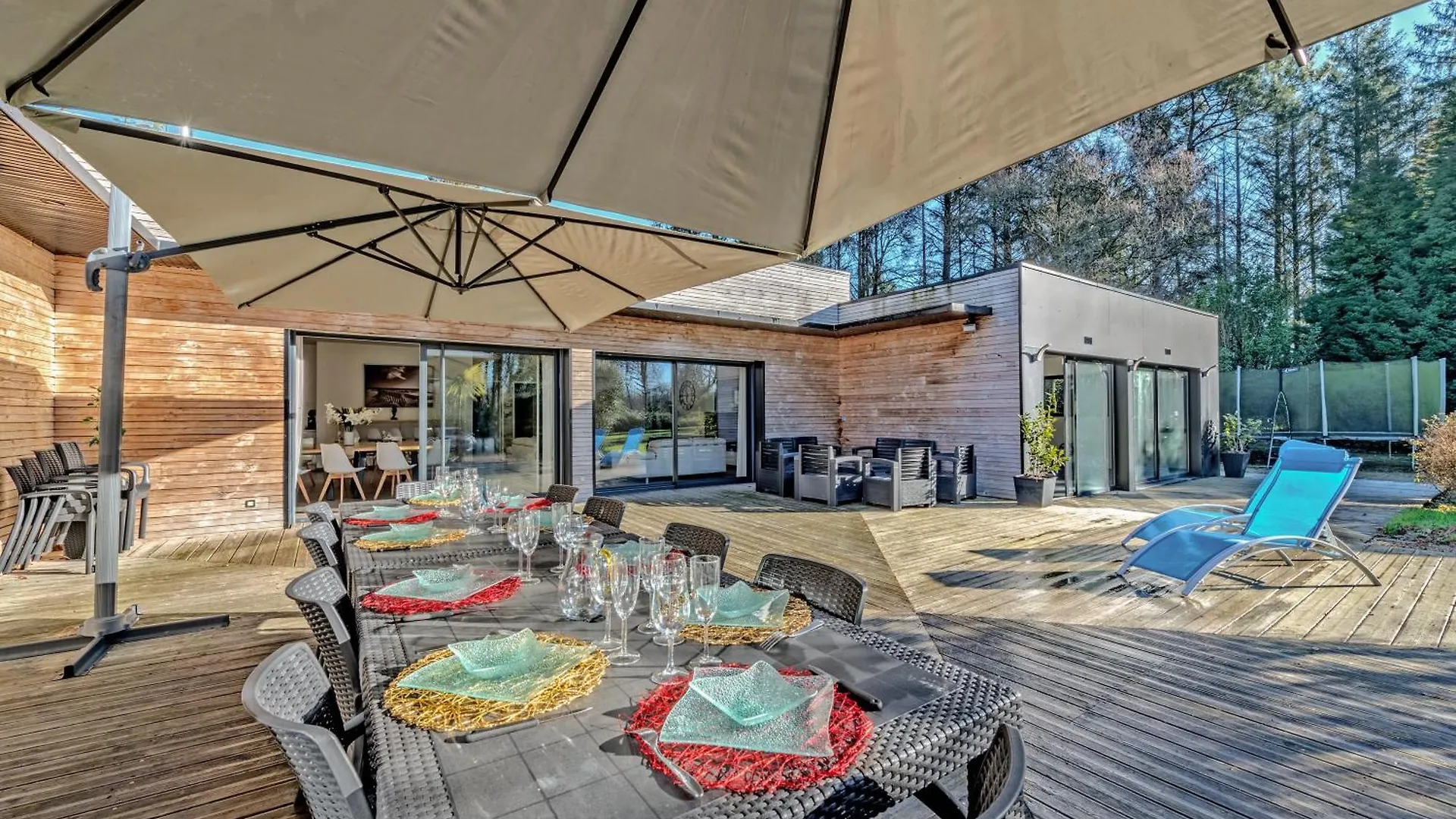 La Villa Des Legendes - Spa & Swimming Pool Sizun 0*,  France